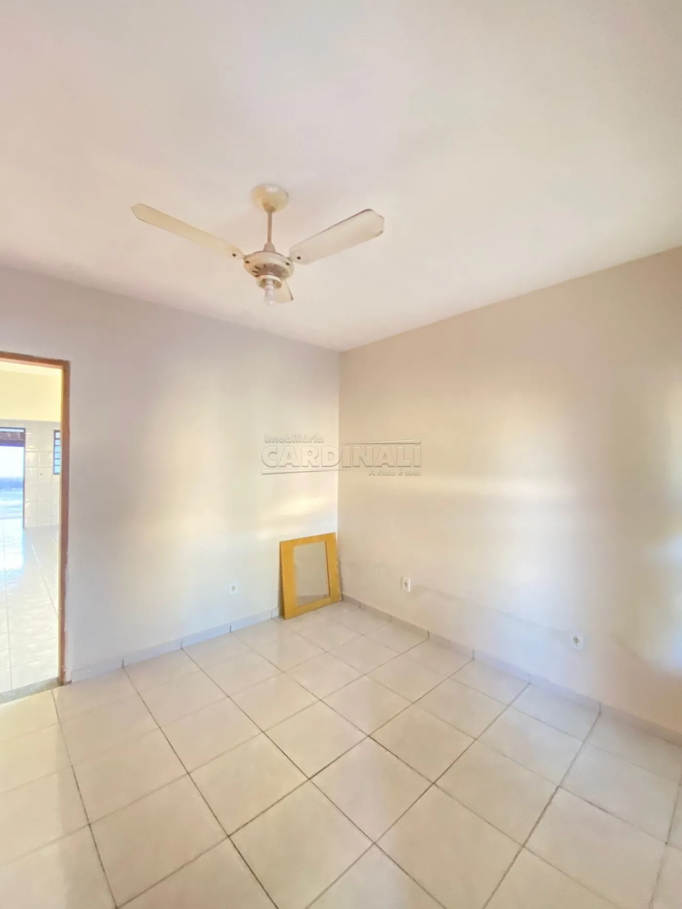 Alugar Casa / Padr&atilde;o em S&atilde;o Carlos R$ 2.445,00 - Foto 4