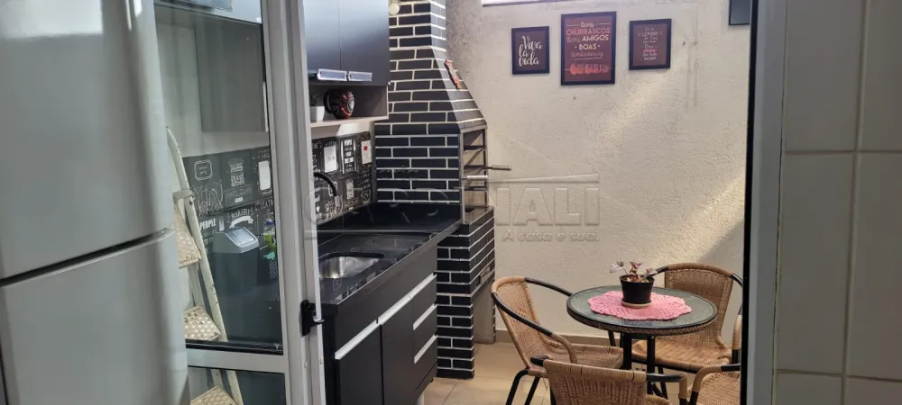 Casa / Condom&iacute;nio em S&atilde;o Carlos 