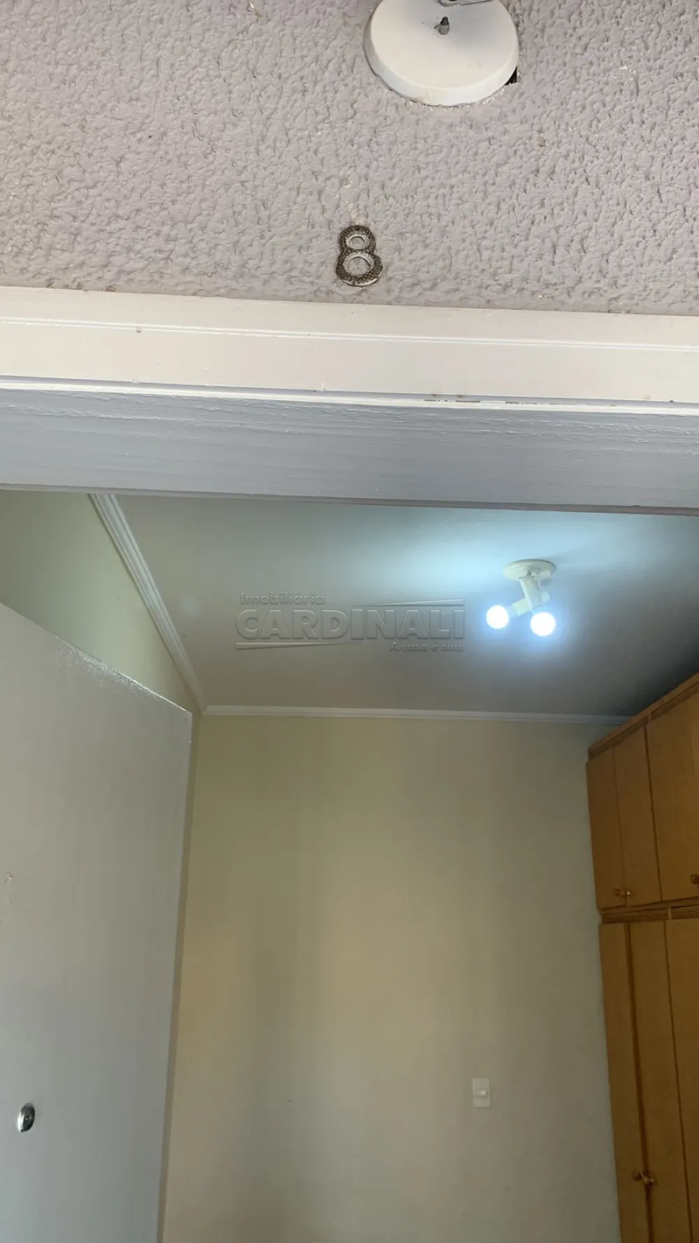 Apartamento / Kitchnet com Condom&iacute;nio em Campinas Alugar por R$1.050,00