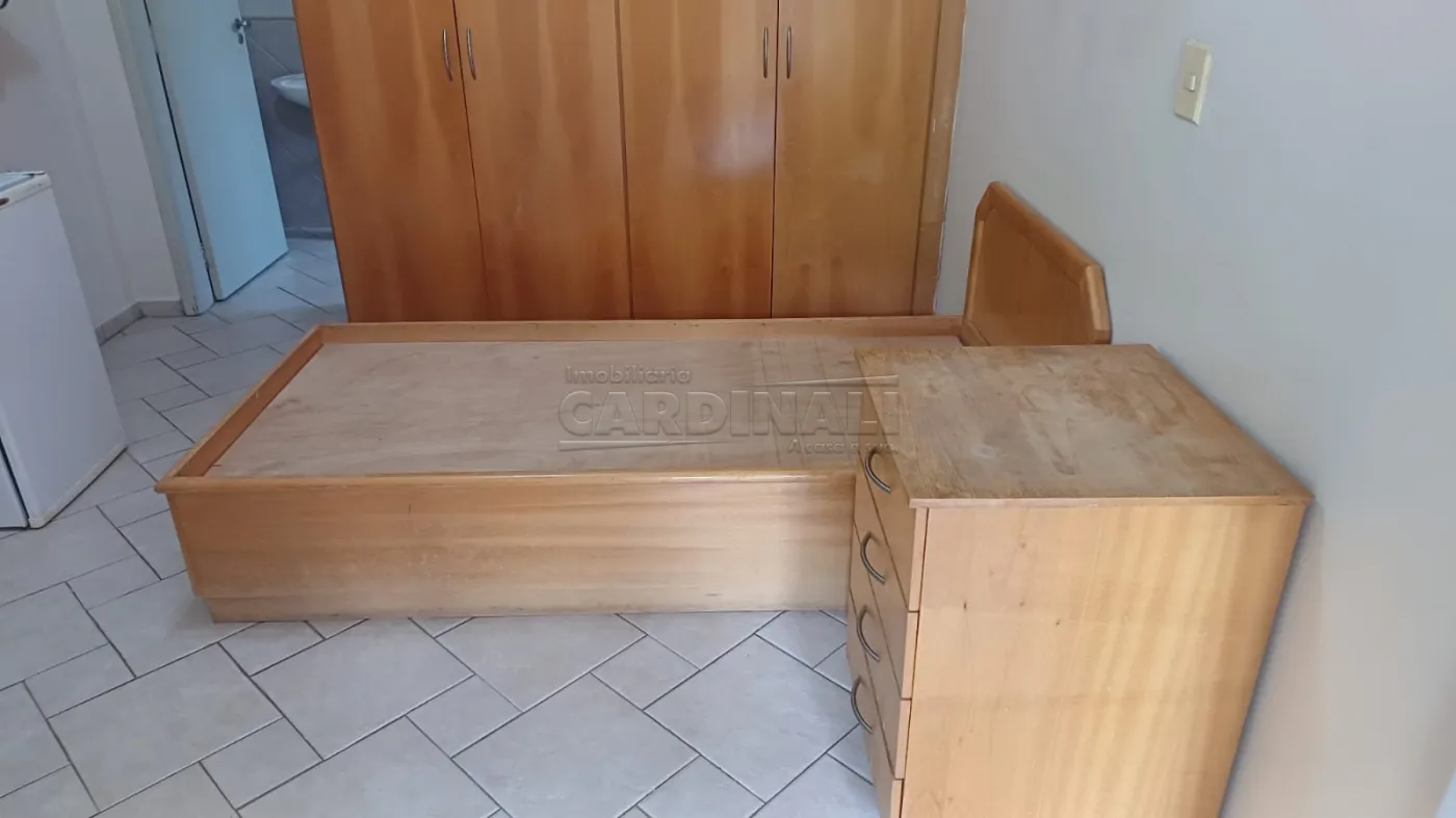 Apartamento / Kitchnet com Condom&iacute;nio em Campinas Alugar por R$1.100,00