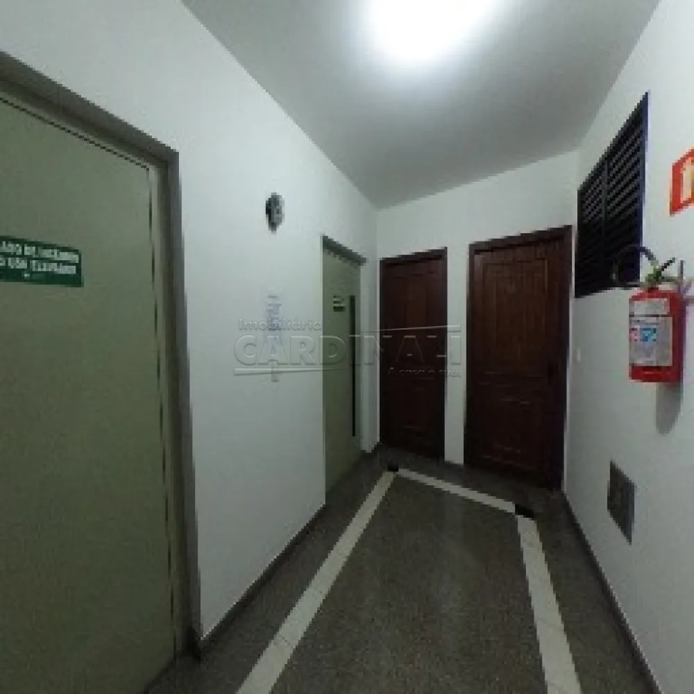 Alugar Apartamento / Padr&atilde;o em S&atilde;o Carlos R$ 1.445,00 - Foto 6