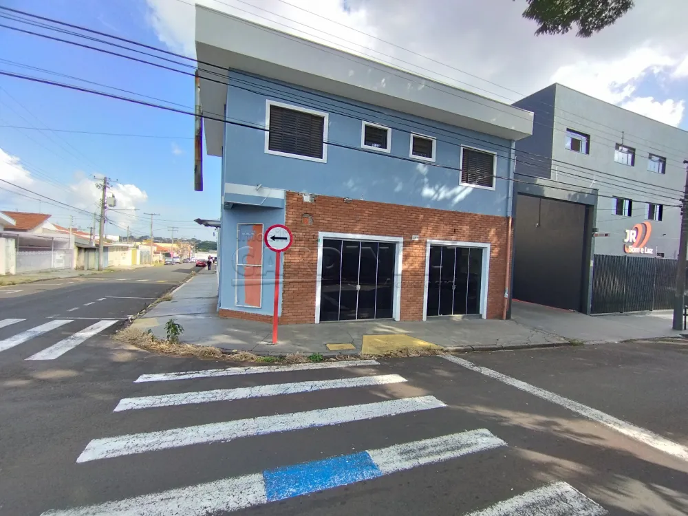 Comercial / Sala em S&atilde;o Carlos Alugar por R$1.777,77