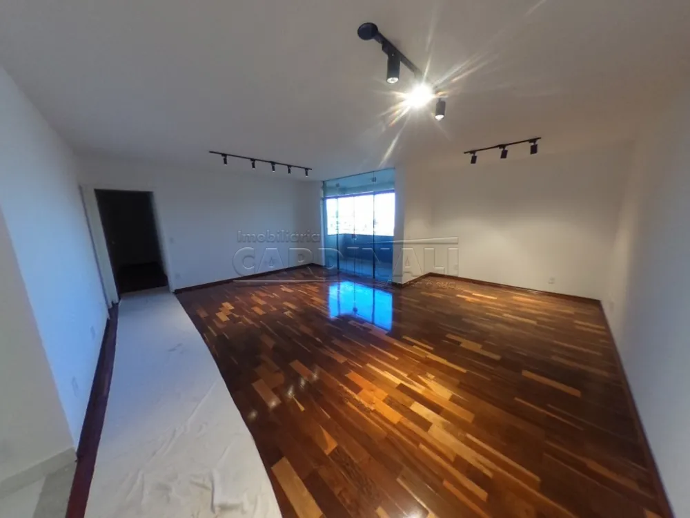 Apartamento / Padr&atilde;o em S&atilde;o Carlos 