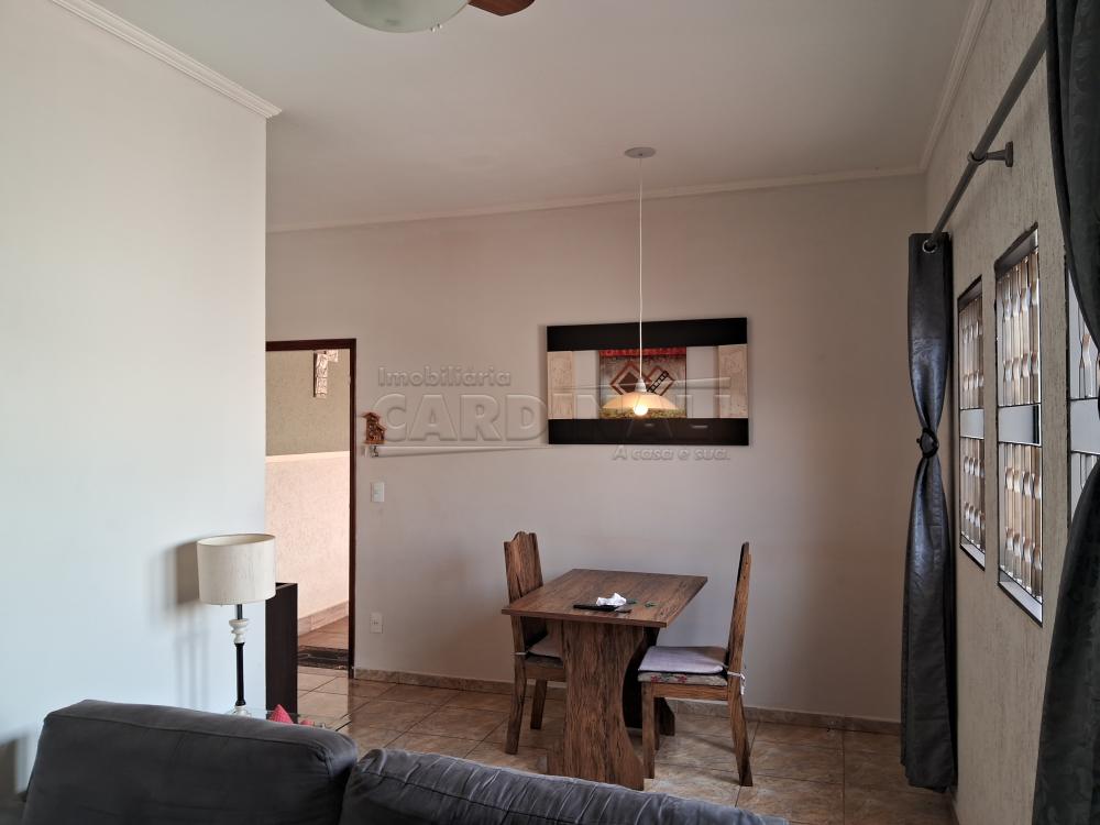 Alugar Casa / Padr&atilde;o em Araraquara R$ 2.200,00 - Foto 4