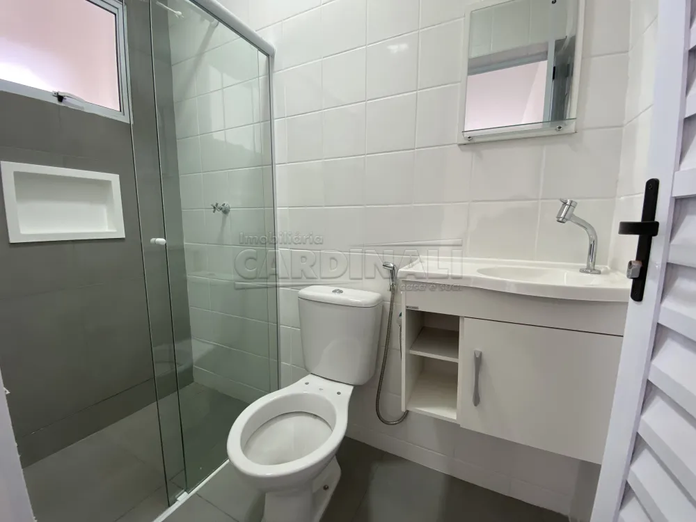 Alugar Apartamento / Kitchnet em S&atilde;o Carlos R$ 889,00 - Foto 5