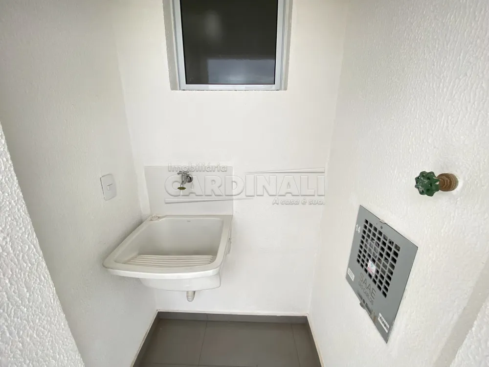 Alugar Apartamento / Kitchnet em S&atilde;o Carlos R$ 889,00 - Foto 6