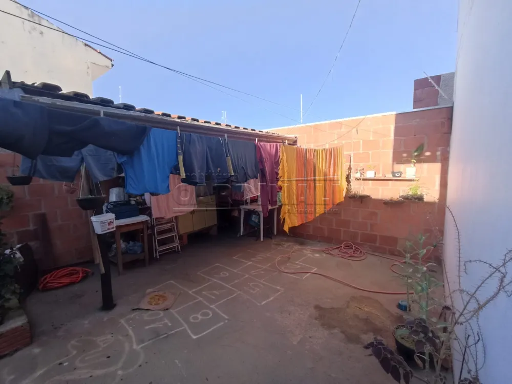 Comprar Casa / Padr&atilde;o em S&atilde;o Carlos R$ 230.000,00 - Foto 15