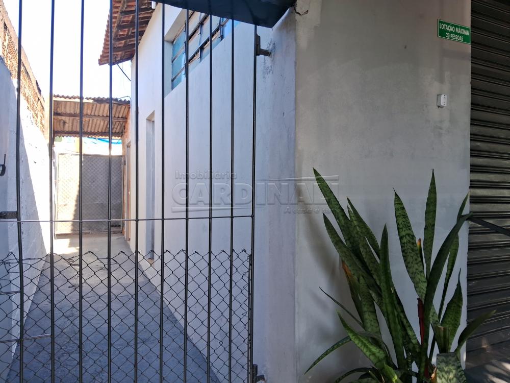 Alugar Comercial / Sal&atilde;o em Araraquara R$ 700,00 - Foto 2