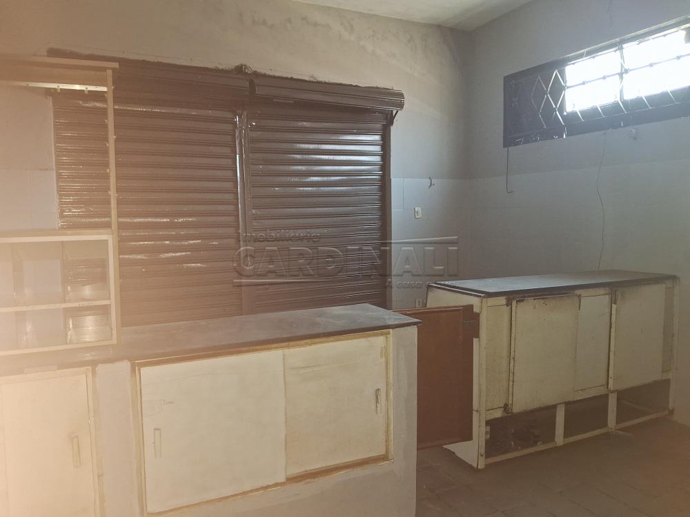 Alugar Comercial / Sal&atilde;o em Araraquara R$ 700,00 - Foto 4