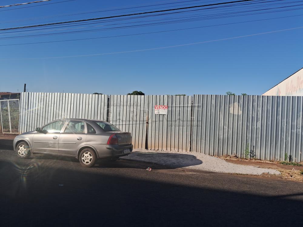 Comprar Comercial / Terreno em Araraquara R$ 220.000,00 - Foto 2