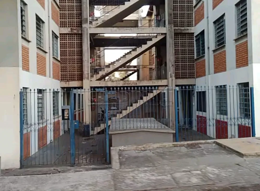 Apartamento / Padr&atilde;o em Araraquara Alugar por R$750,00