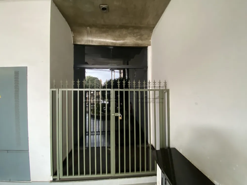 Comercial / Sala em S&atilde;o Carlos Alugar por R$3.112,00