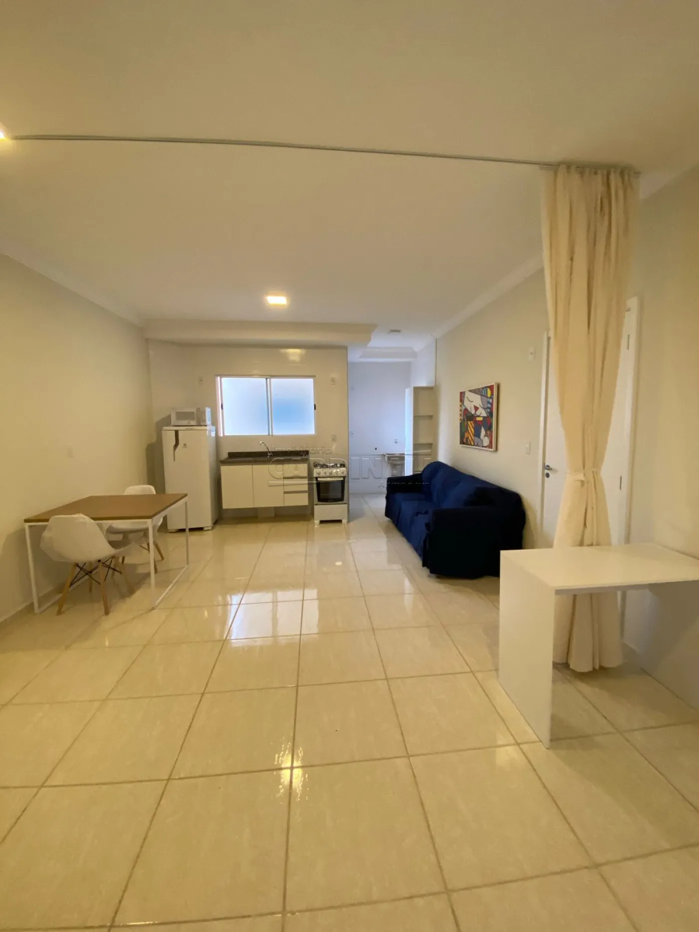 Comprar Apartamento / Padr&atilde;o em S&atilde;o Carlos R$ 234.000,00 - Foto 1