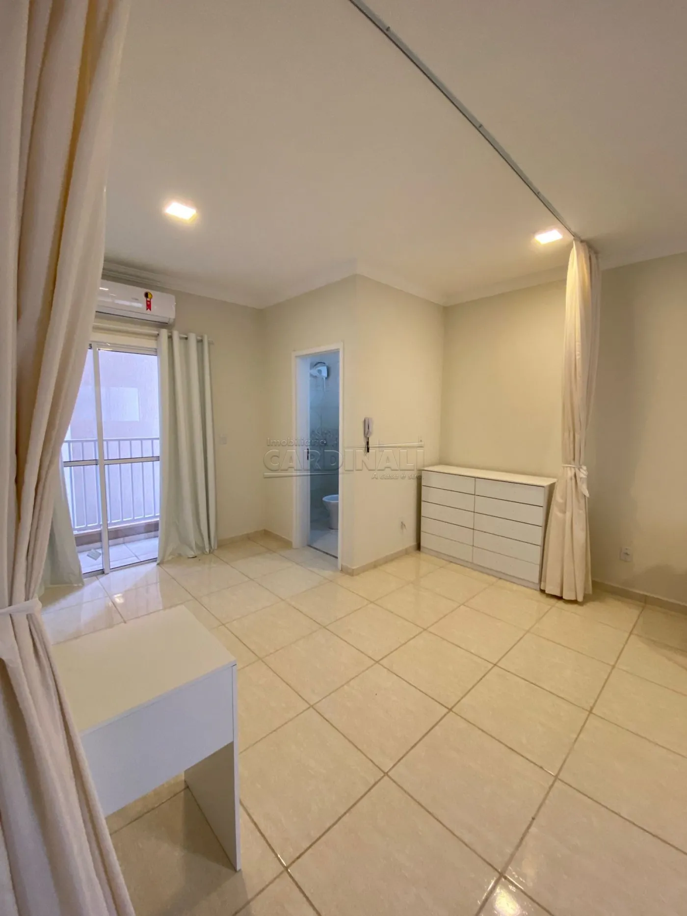 Comprar Apartamento / Padr&atilde;o em S&atilde;o Carlos R$ 234.000,00 - Foto 4