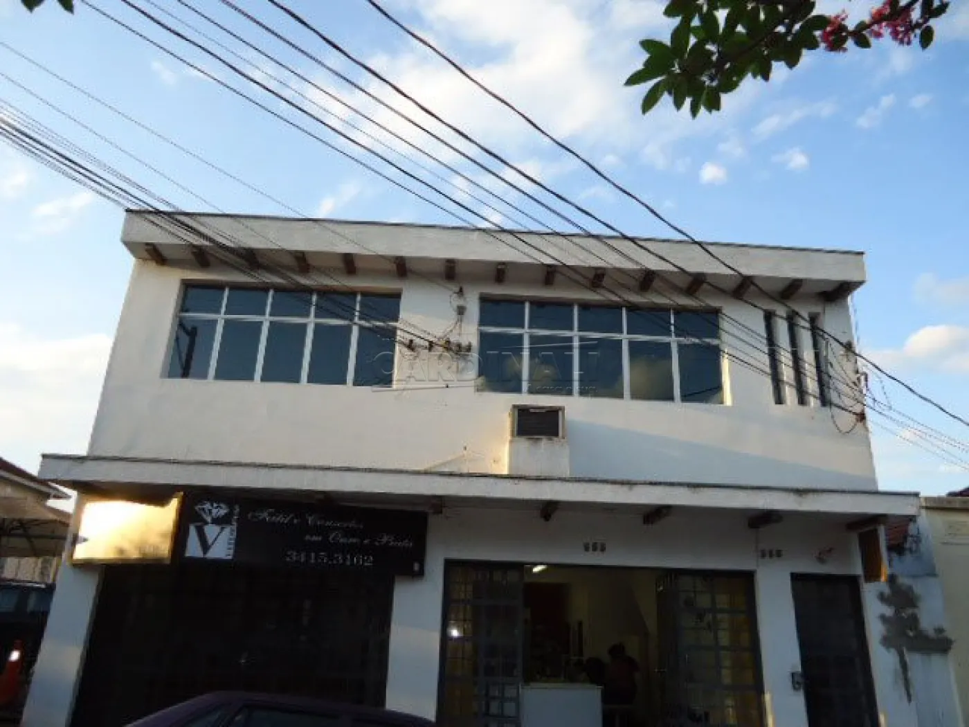 Apartamento / Kitchnet sem Condom&iacute;nio em S&atilde;o Carlos Alugar por R$889,00