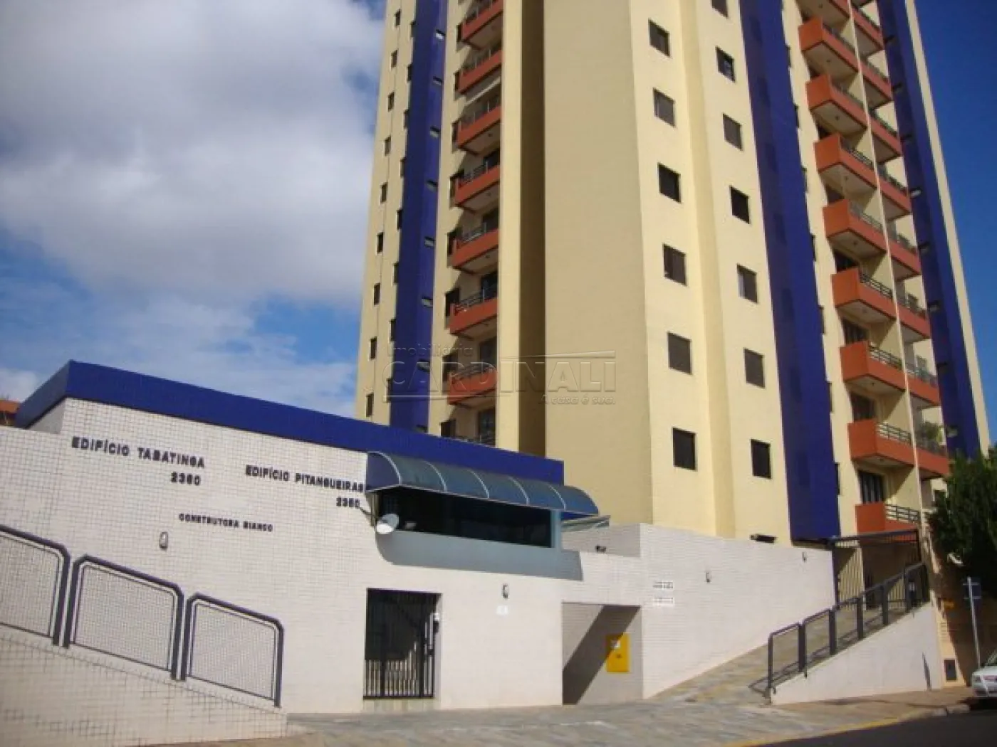 Apartamento / Padr&atilde;o em S&atilde;o Carlos 