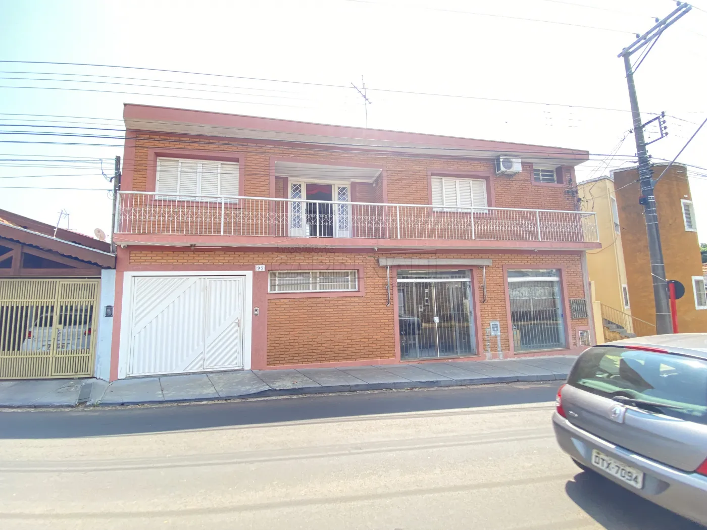 Casa / Padr&atilde;o em S&atilde;o Carlos Alugar por R$3.000,00