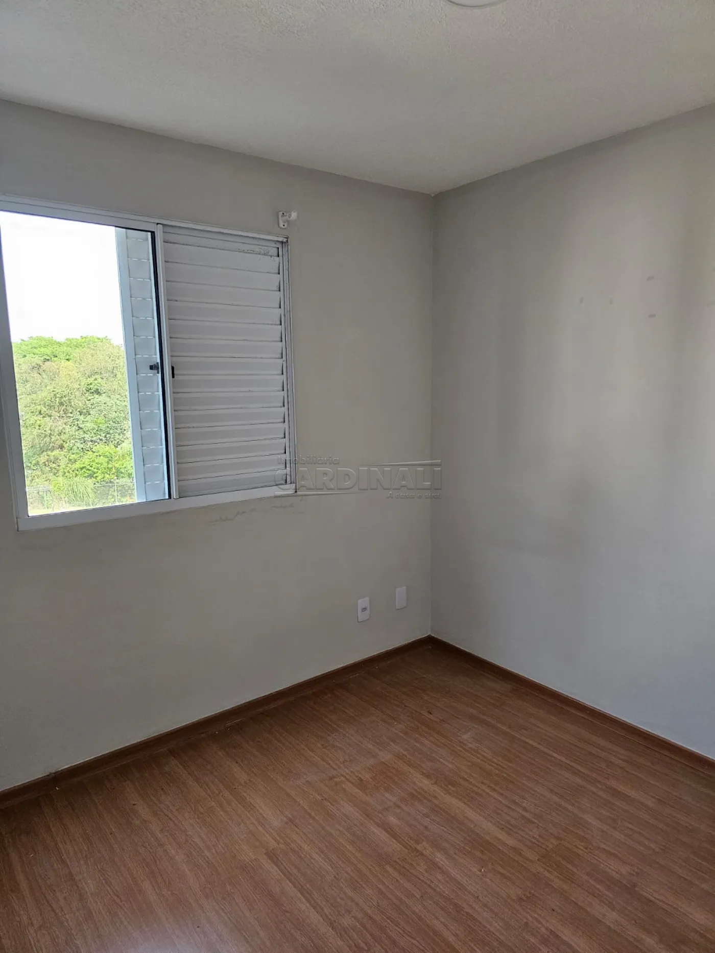 Alugar Apartamento / Padr&atilde;o em S&atilde;o Carlos R$ 1.223,00 - Foto 10