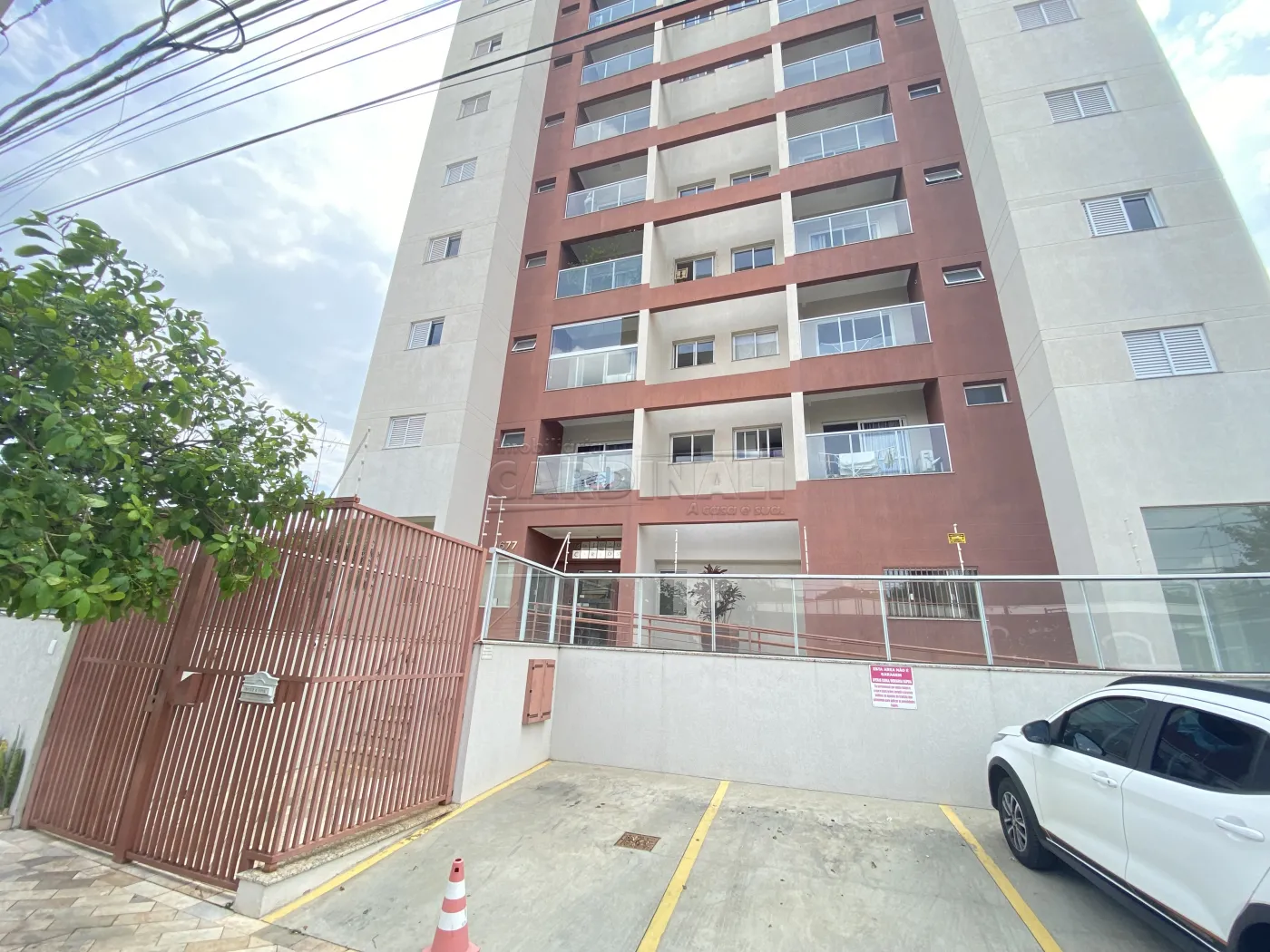 Apartamento / Padr&atilde;o em S&atilde;o Carlos 