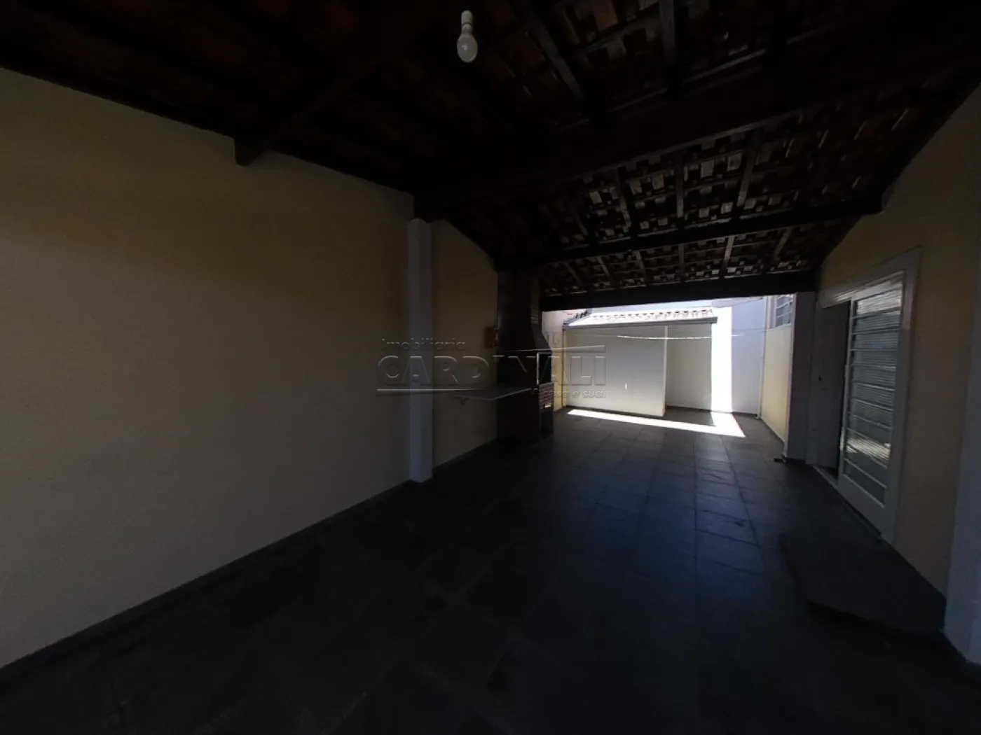 Casa / Padr&atilde;o em S&atilde;o Carlos Alugar por R$1.445,00