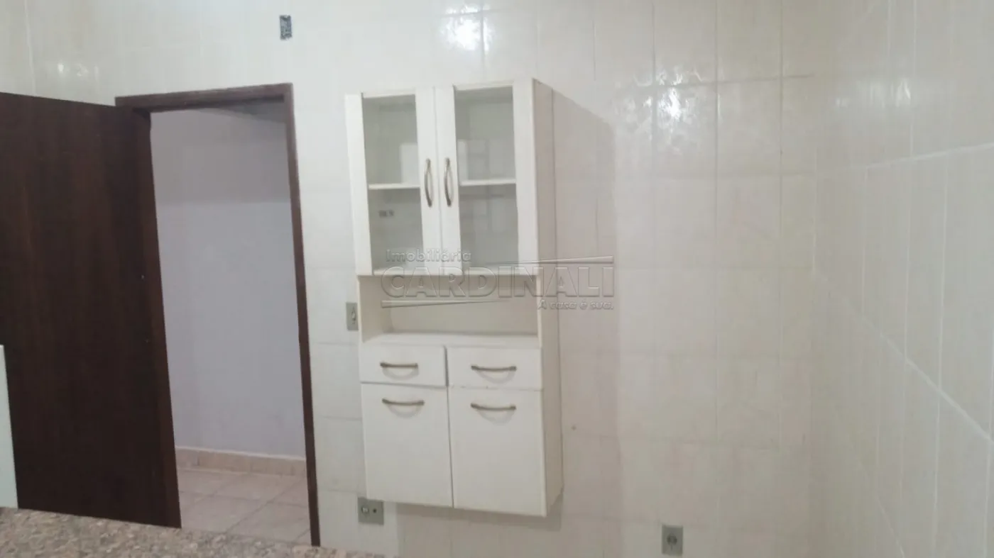 Alugar Apartamento / Padr&atilde;o em S&atilde;o Carlos R$ 1.445,00 - Foto 15