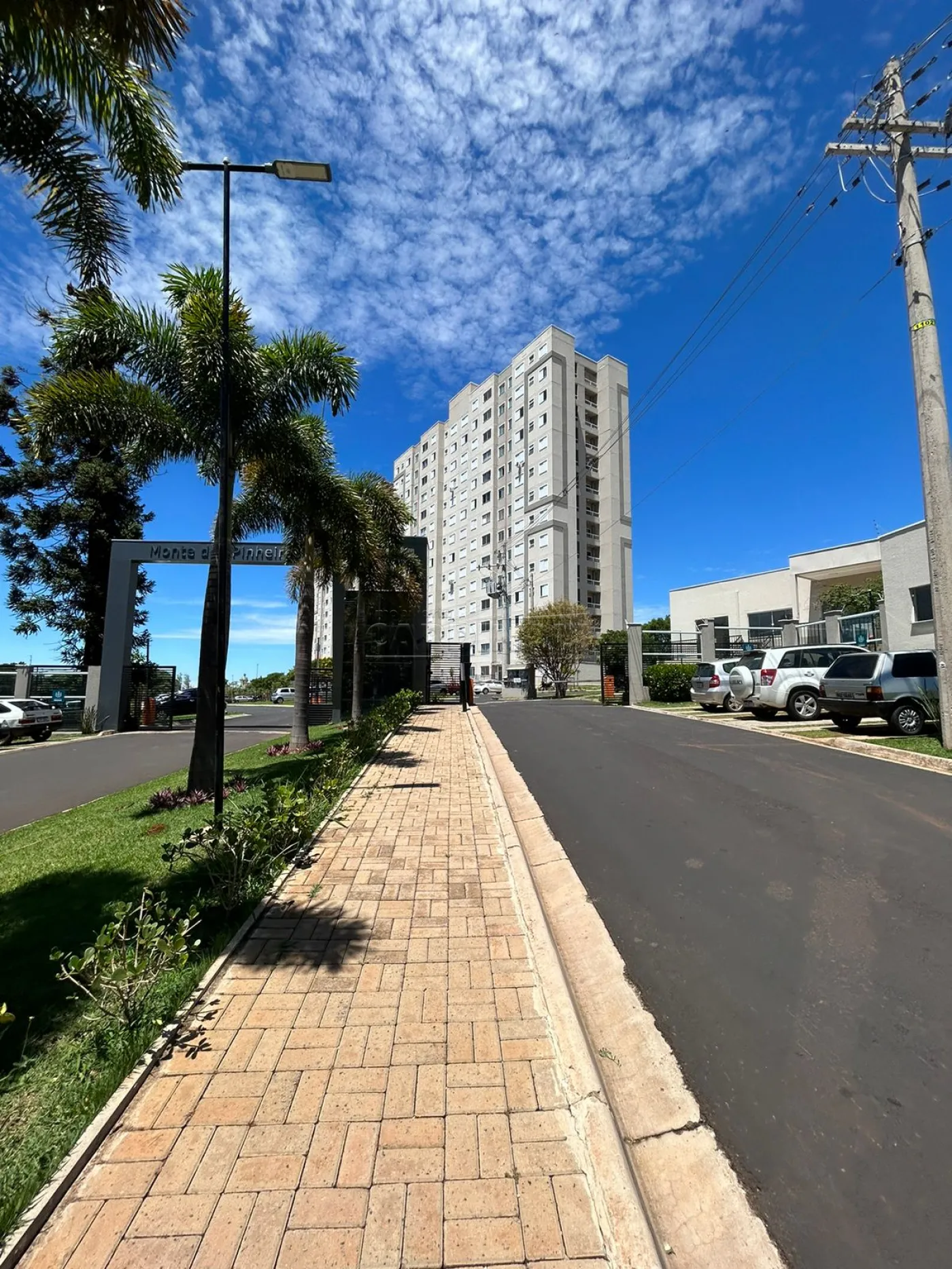 Apartamento / Padr&atilde;o em S&atilde;o Carlos Alugar por R$1.556,00