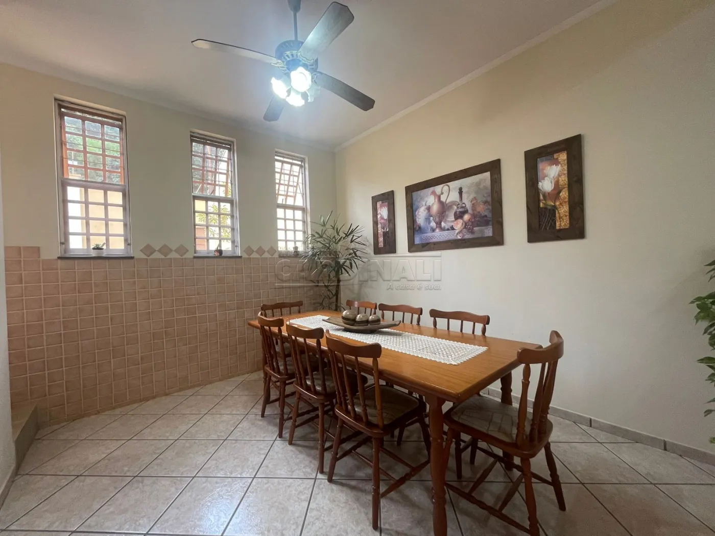 Comprar Casa / Padr&atilde;o em S&atilde;o Carlos R$ 590.000,00 - Foto 4