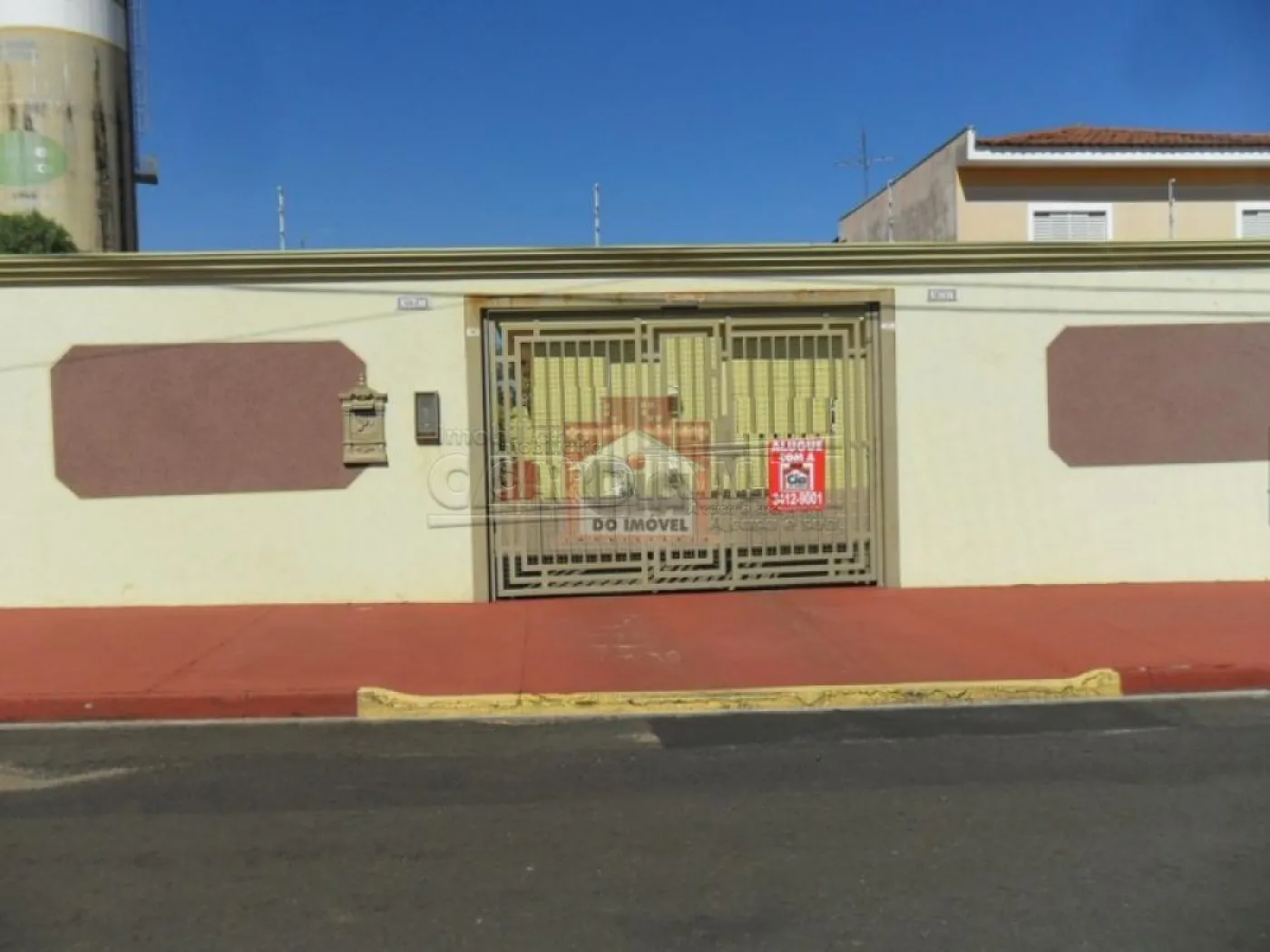 Apartamento / Kitchnet sem Condom&iacute;nio em S&atilde;o Carlos Alugar por R$889,00