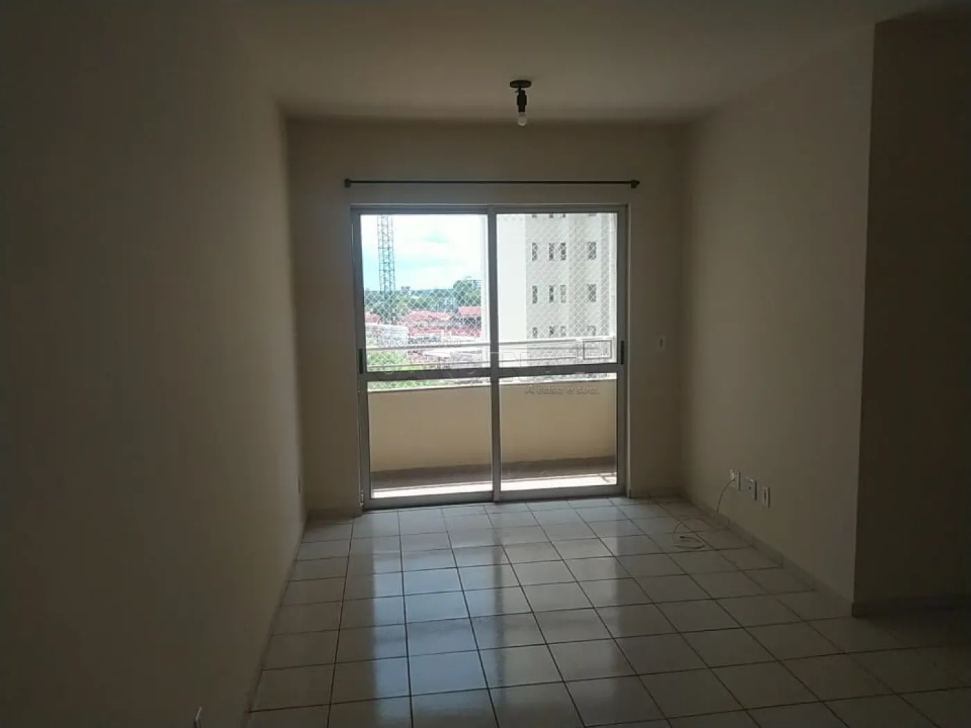 Apartamento / Padr&atilde;o em Araraquara Alugar por R$1.150,00