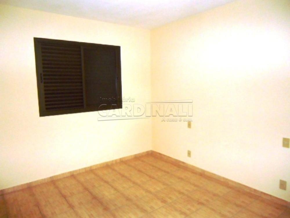 Alugar Apartamento / Padr&atilde;o em S&atilde;o Carlos R$ 930,00 - Foto 6