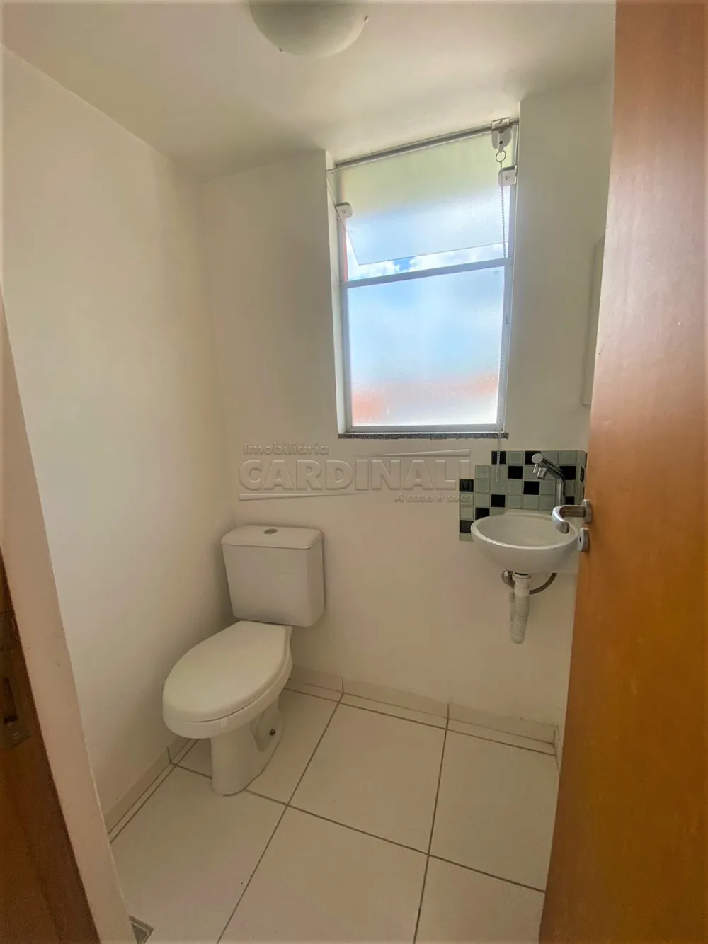 Alugar Casa / Sobrado em S&atilde;o Carlos R$ 1.360,00 - Foto 16