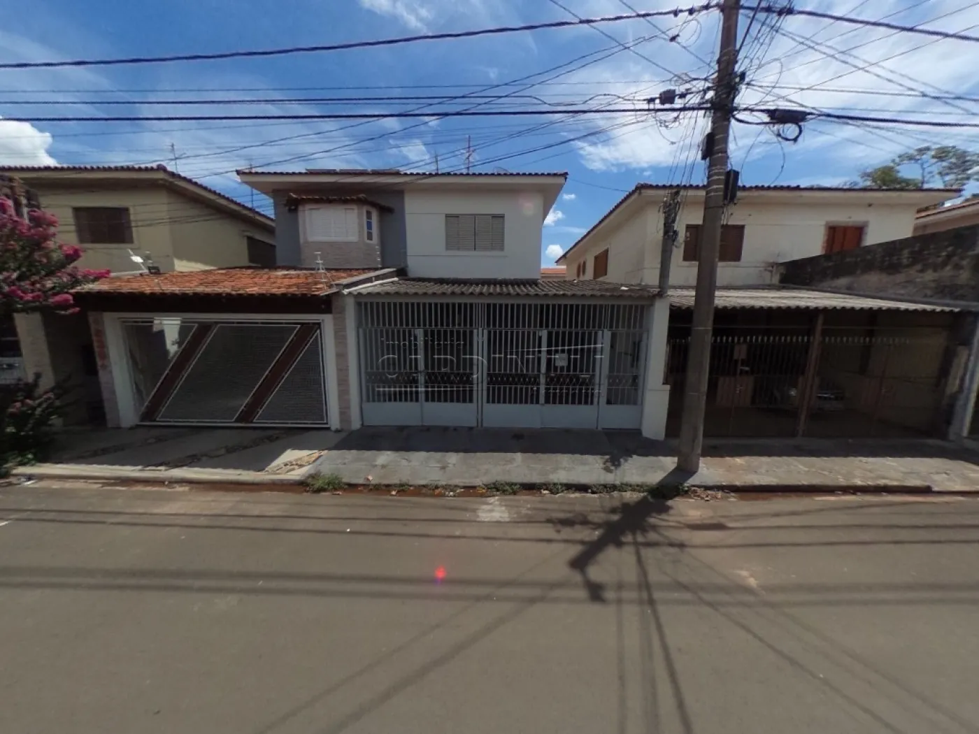 Casa / Sobrado em S&atilde;o Carlos 