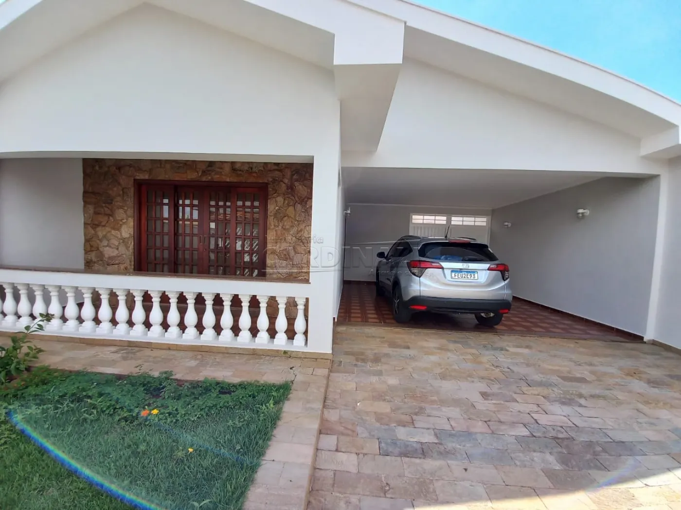 Comprar Casa / Padr&atilde;o em S&atilde;o Carlos R$ 850.000,00 - Foto 1