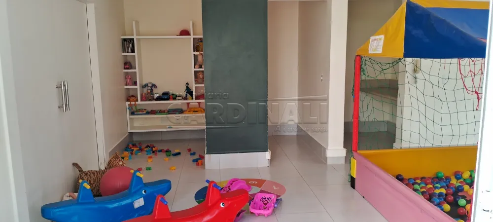 Alugar Apartamento / Padr&atilde;o em Araraquara R$ 1.800,00 - Foto 14