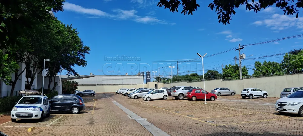 Alugar Apartamento / Padr&atilde;o em Araraquara R$ 1.800,00 - Foto 17