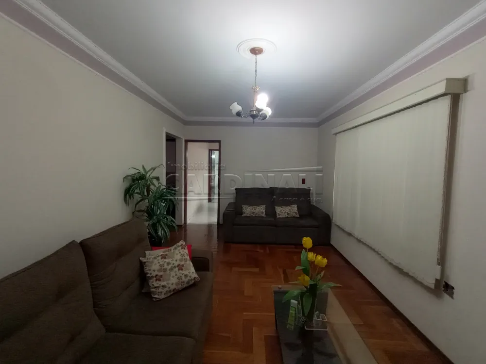 Comprar Casa / Padr&atilde;o em S&atilde;o Carlos R$ 450.000,00 - Foto 2
