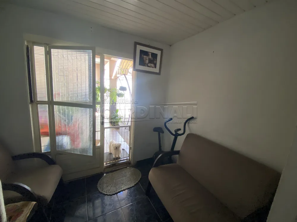 Comprar Casa / Padr&atilde;o em S&atilde;o Carlos R$ 240.000,00 - Foto 4