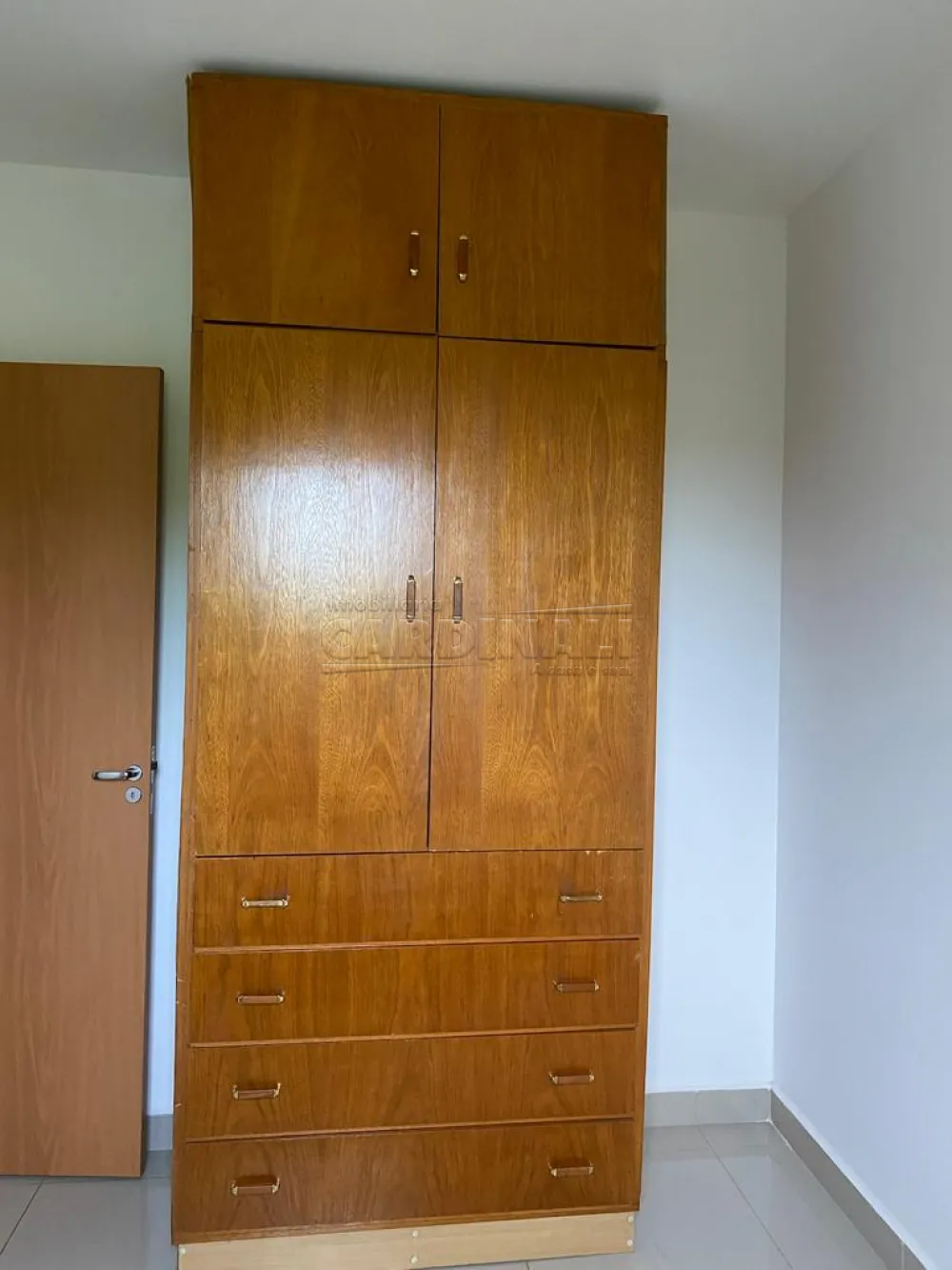 Alugar Apartamento / Padr&atilde;o em Araraquara R$ 1.200,00 - Foto 6
