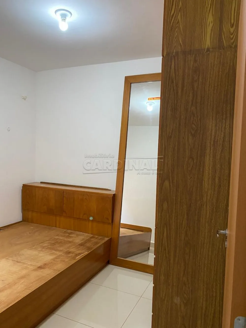 Alugar Apartamento / Padr&atilde;o em Araraquara R$ 1.200,00 - Foto 7