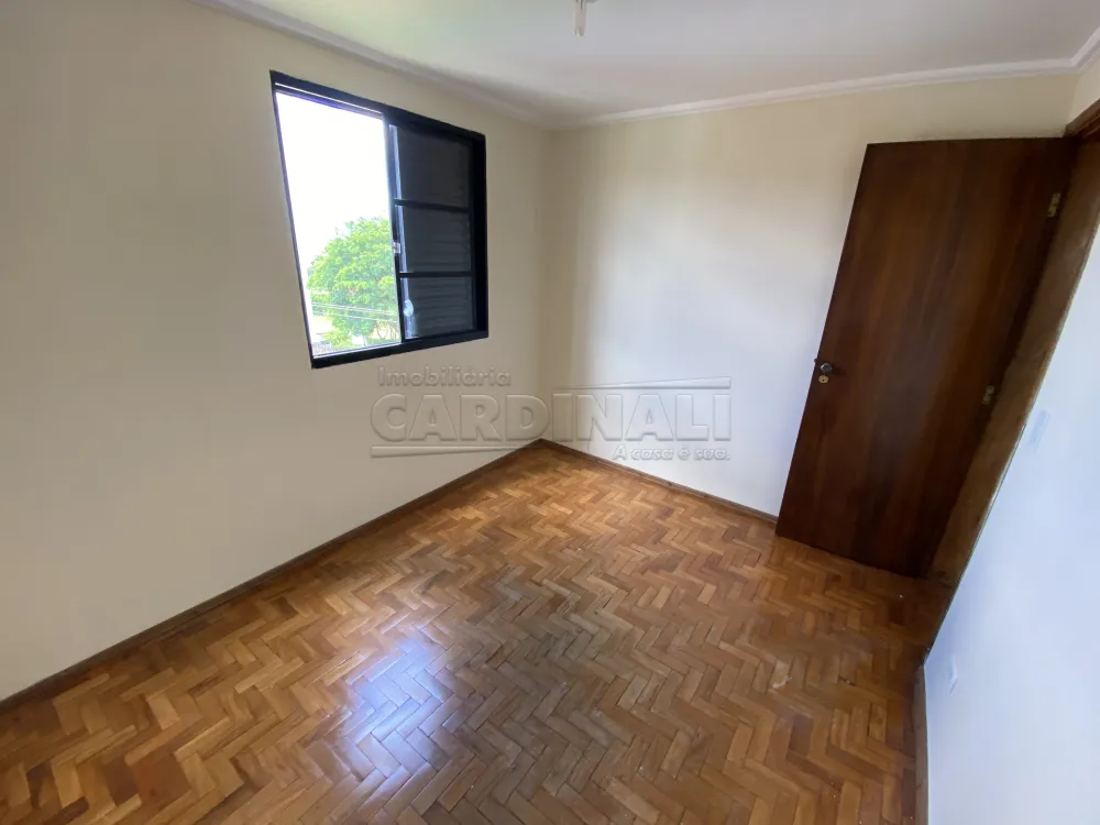 Alugar Apartamento / Padr&atilde;o em S&atilde;o Carlos R$ 1.111,25 - Foto 13