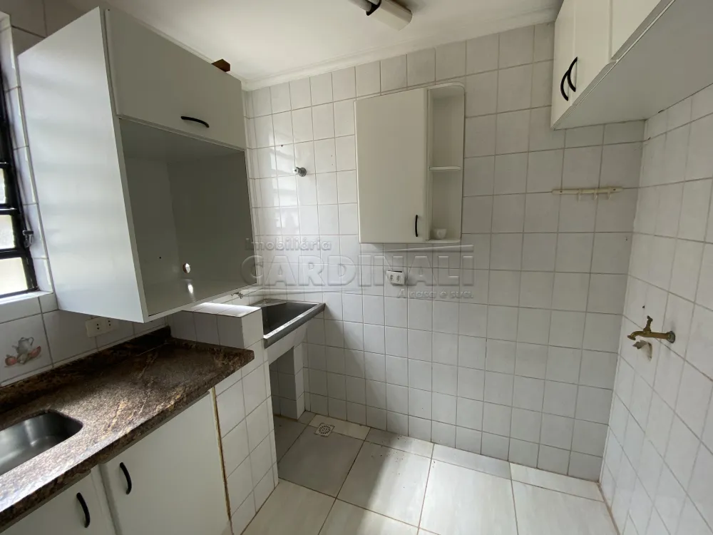 Alugar Apartamento / Padr&atilde;o em S&atilde;o Carlos R$ 1.111,25 - Foto 17