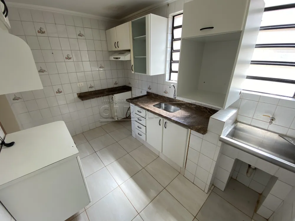 Alugar Apartamento / Padr&atilde;o em S&atilde;o Carlos R$ 1.111,25 - Foto 16