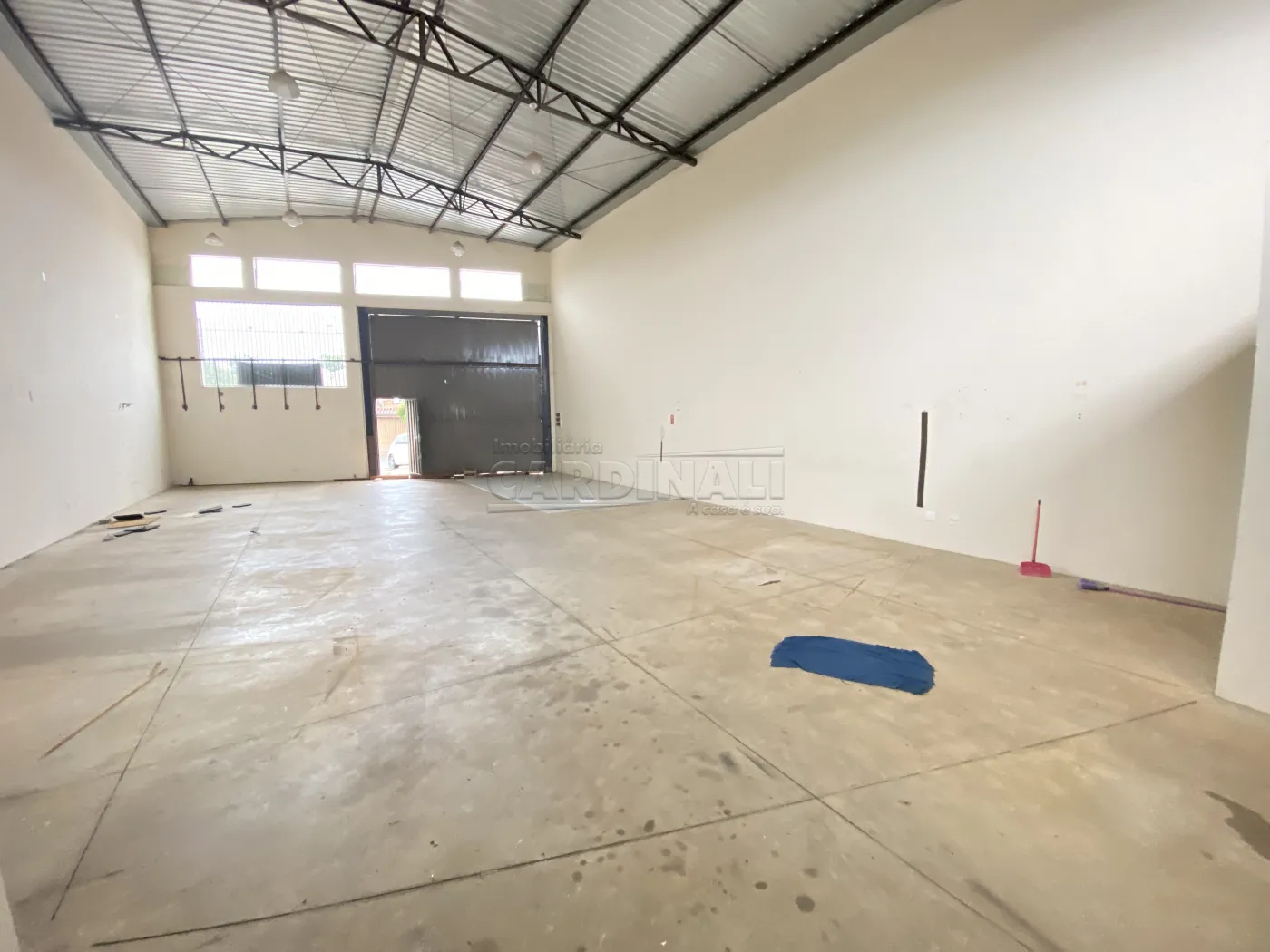 Alugar Comercial / Sal&atilde;o em S&atilde;o Carlos R$ 4.667,00 - Foto 2