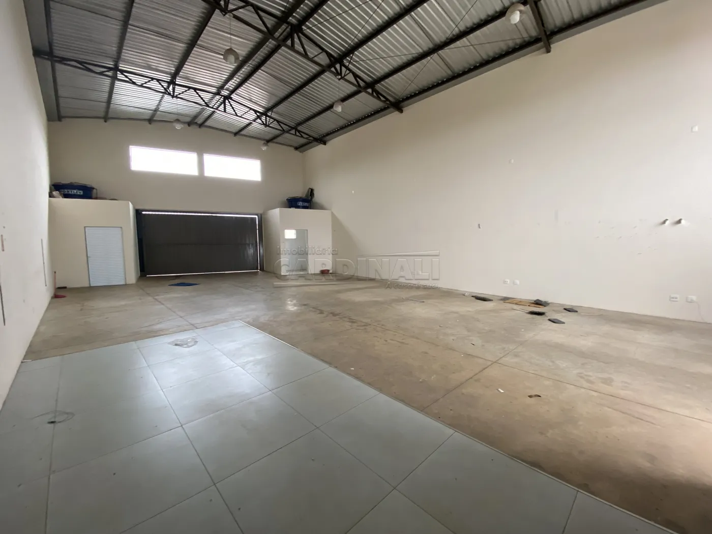 Alugar Comercial / Sal&atilde;o em S&atilde;o Carlos R$ 4.667,00 - Foto 3