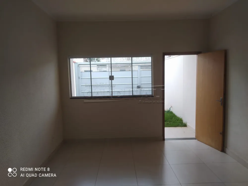 Alugar Casa / Padr&atilde;o em Araraquara R$ 1.700,00 - Foto 3
