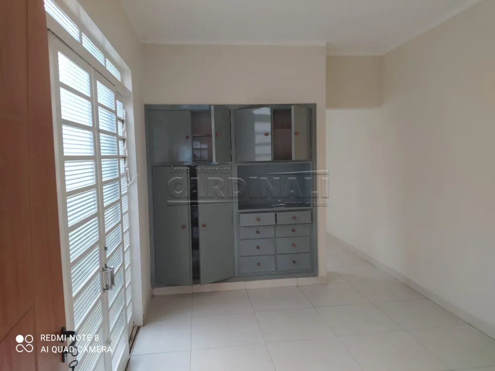 Alugar Casa / Padr&atilde;o em Araraquara R$ 1.700,00 - Foto 4