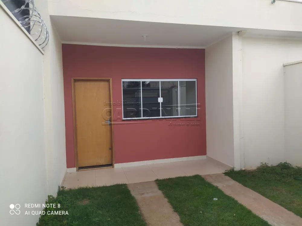 Alugar Casa / Padr&atilde;o em Araraquara R$ 1.700,00 - Foto 2