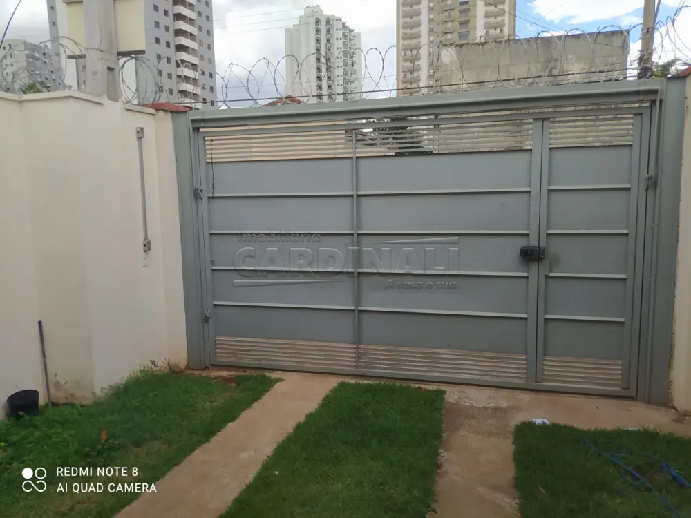 Alugar Casa / Padr&atilde;o em Araraquara R$ 1.700,00 - Foto 1