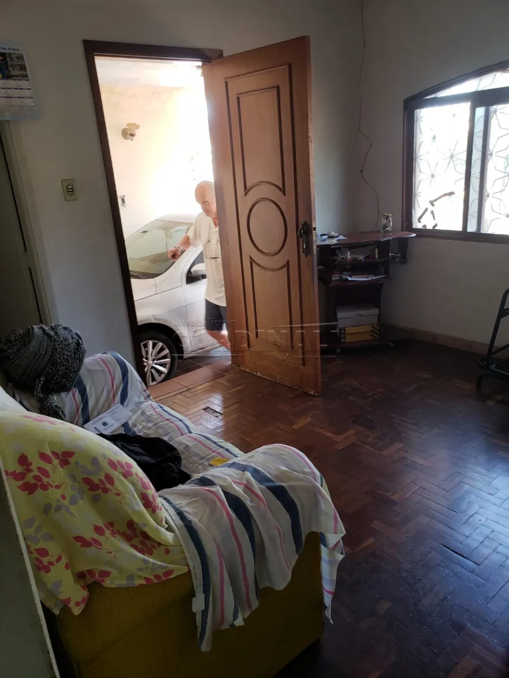 Comprar Casa / Padr&atilde;o em Araraquara R$ 350.000,00 - Foto 2