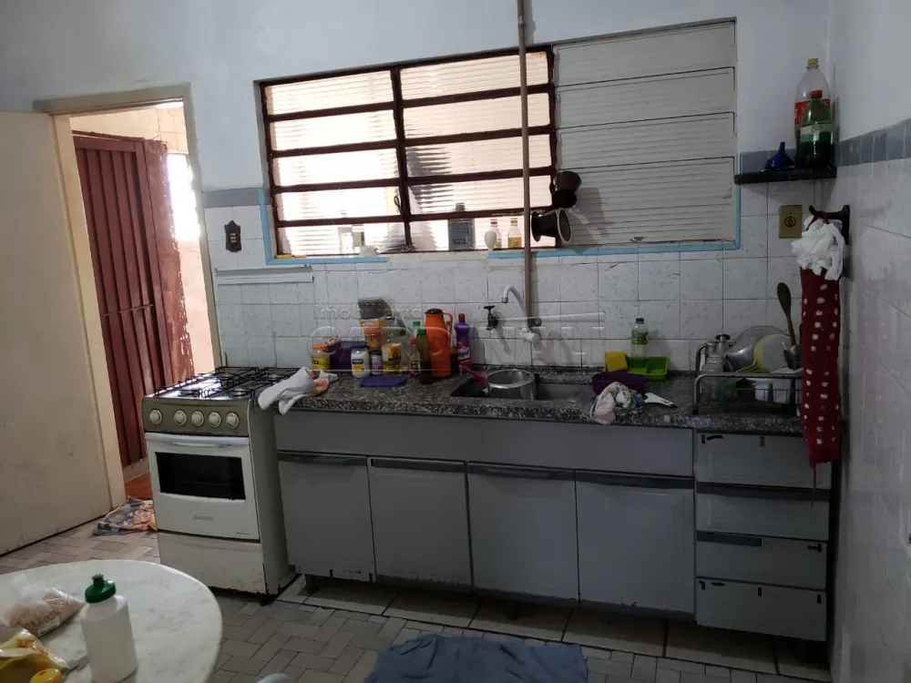 Comprar Casa / Padr&atilde;o em Araraquara R$ 350.000,00 - Foto 5